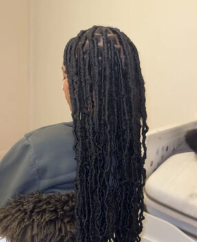 Zeinab 01130