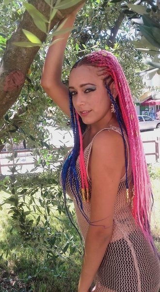 Box braids et demie tête en Fulani braid passé-mèche 