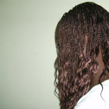 Braids avec les mèches bouclées