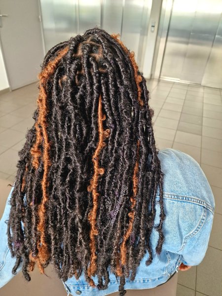 Butterfly locks