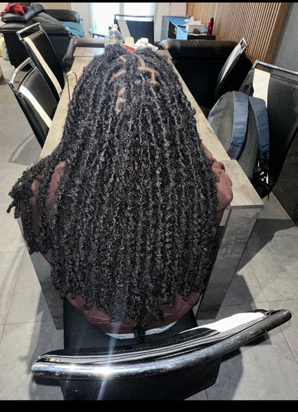 Butterfly locks