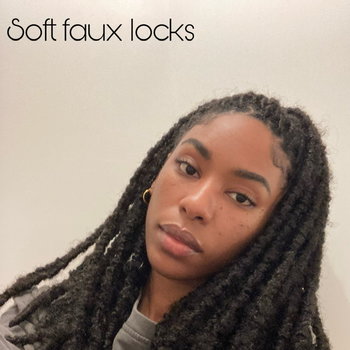 Coiffeuse locks / faux locks