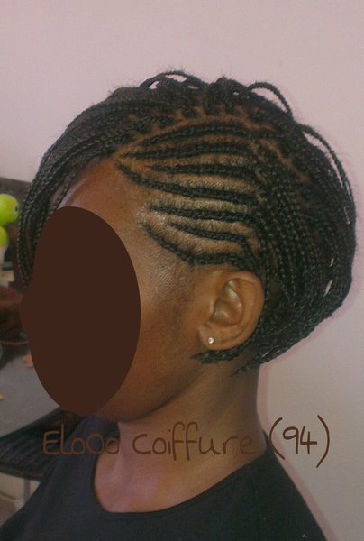 Coiffure originale : carré tresses