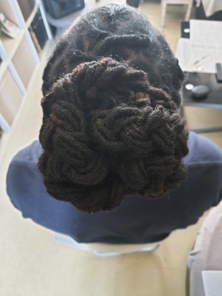 Coiffure sur locks