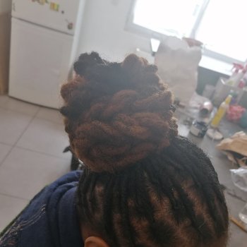 Coiffure sur locks