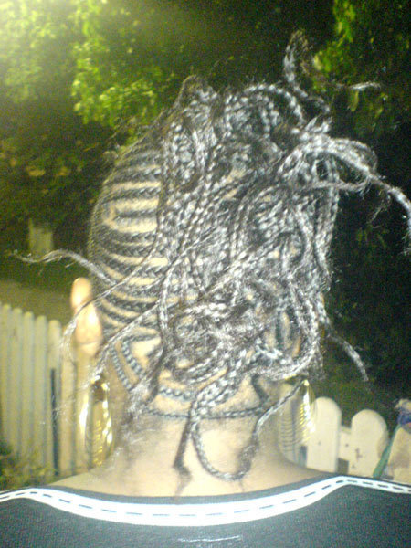 Coiffure tresses collées