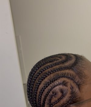 Cornrows hairstyle 