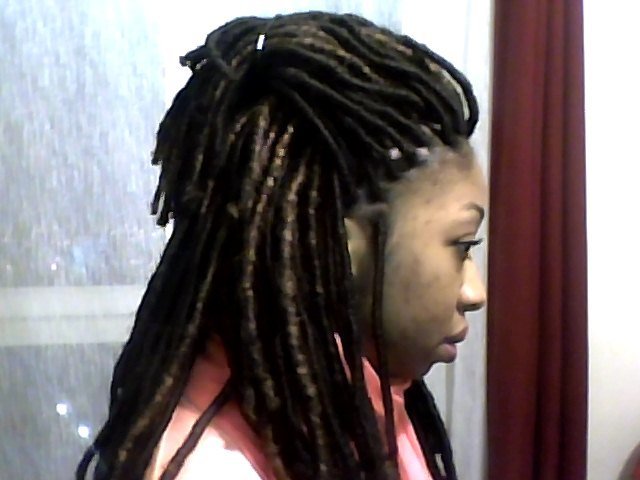 Fausses dreadlocks création SCARLETT HAIR
