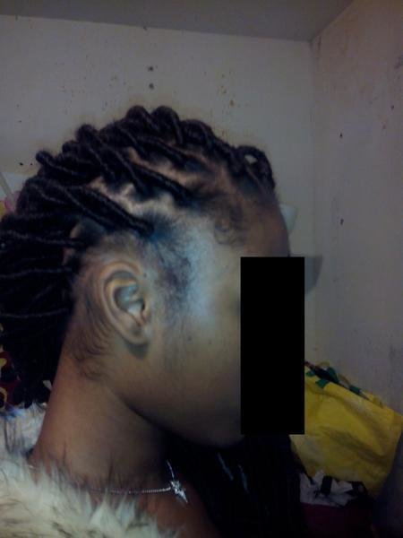fausses locks niveau omoplate