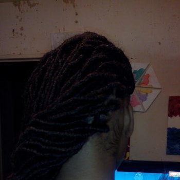 fausses locks niveau omoplate