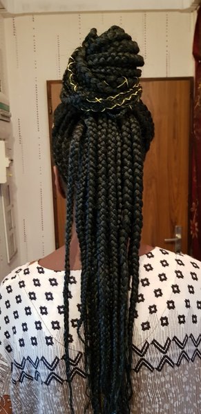 Feed in braids