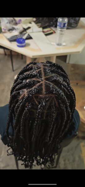 Knoless braids 