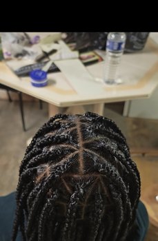 Knoless braids 