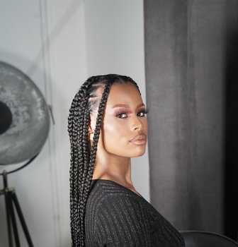 Knoless braids