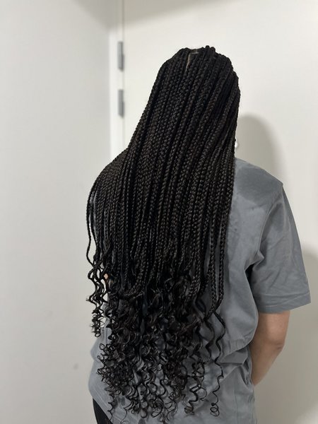 Knotless braids bouclés
