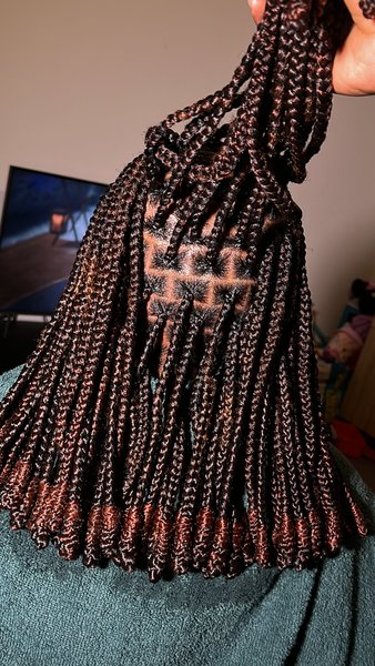 Knotless braids