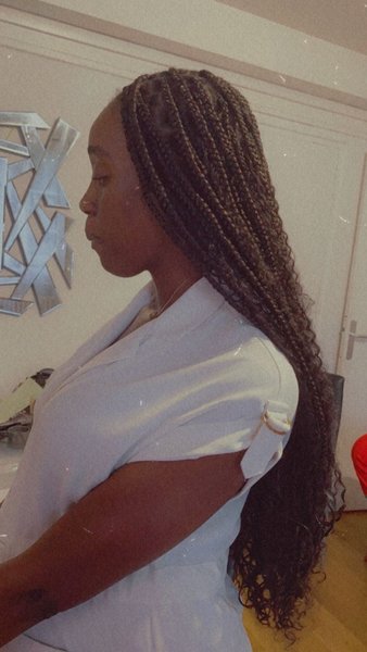 Knotless braids