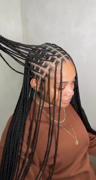 Knotless braids