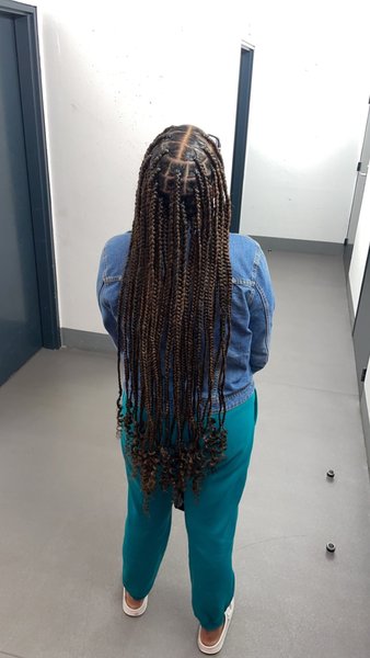 Knowless braids