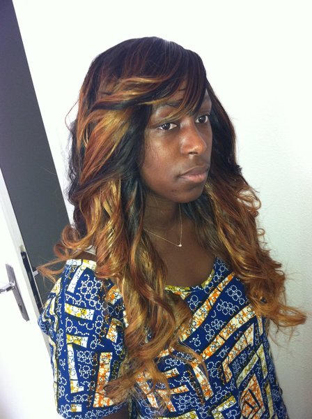 mèches brésilienne teint en blond