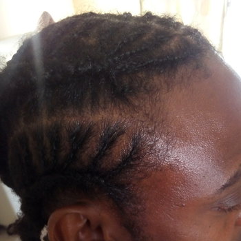 Nattes cheveux naturels