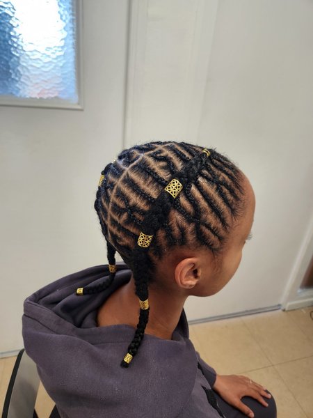 Nattes collées avec motifs 