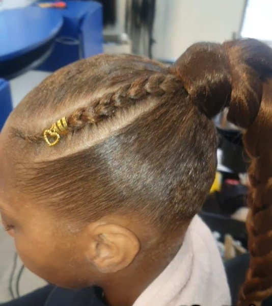 Pony Tail