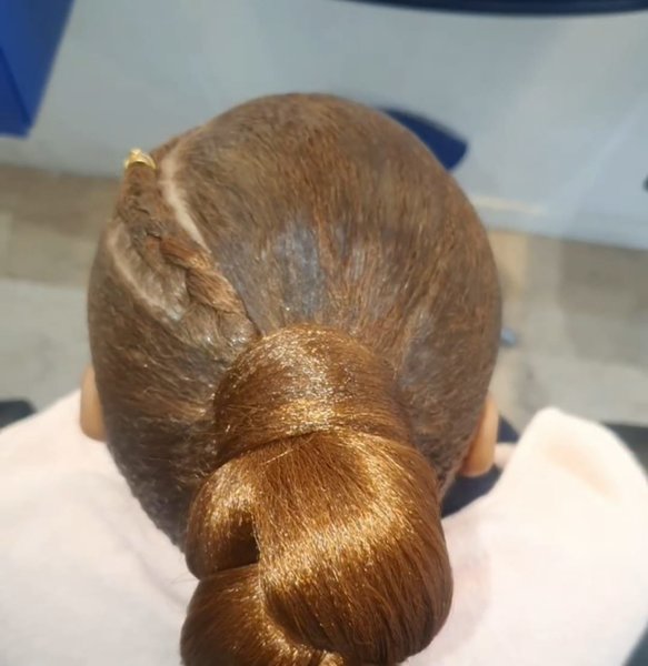 Pony Tail