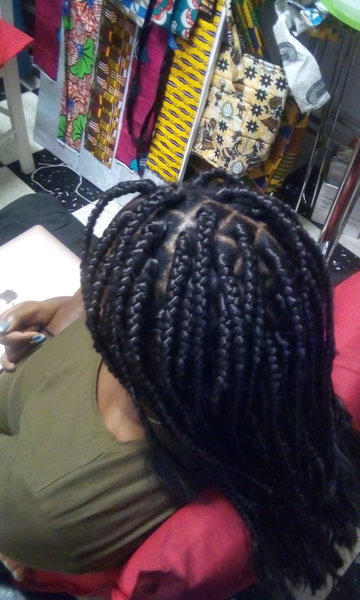 Tresses africaines box braids