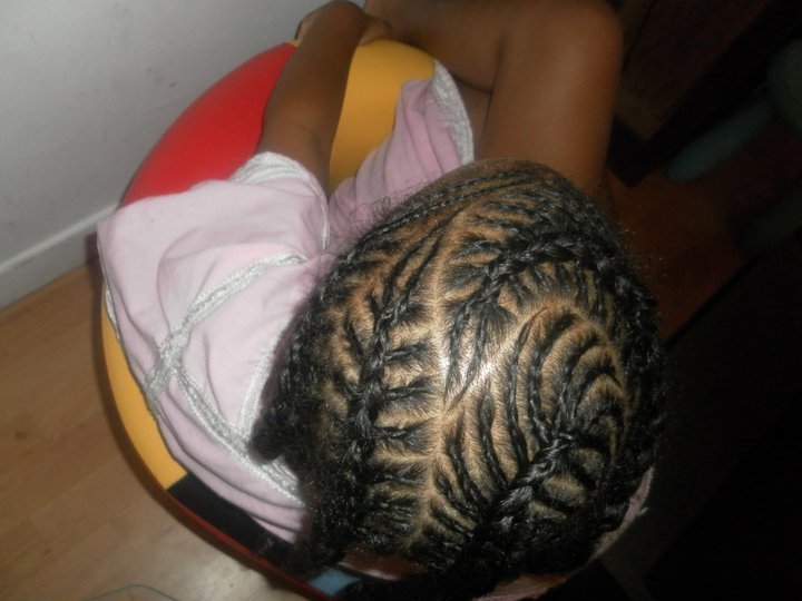 Tresses collées : Motif Arrêtes