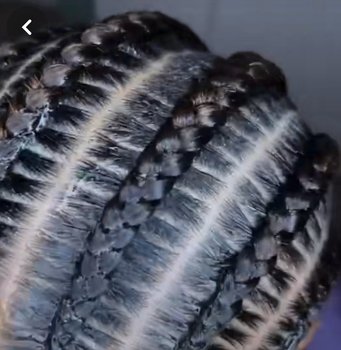 Tresses collées
