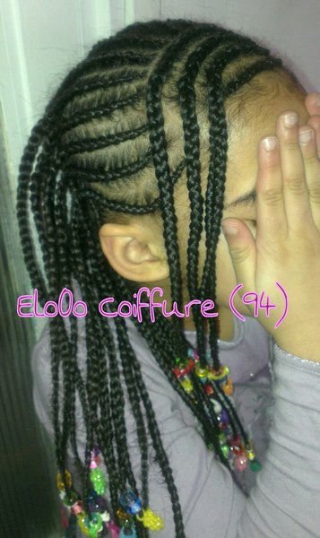 Tresses plaquées enfant