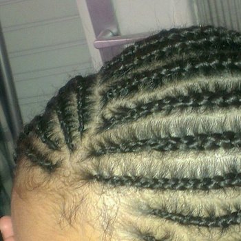 Tresses plaquées enfant