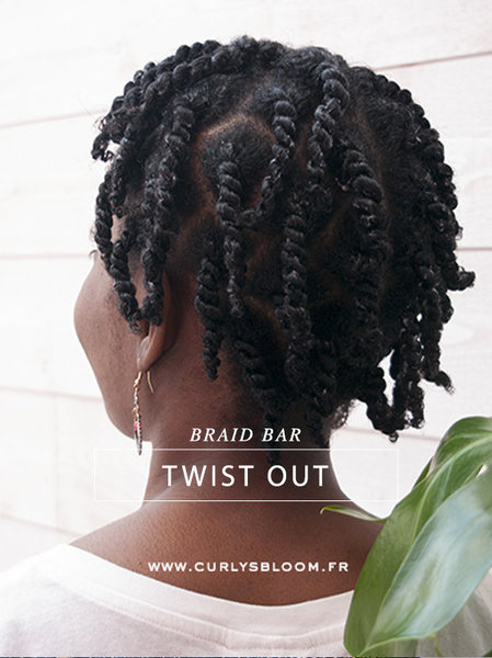 TWIST OUT