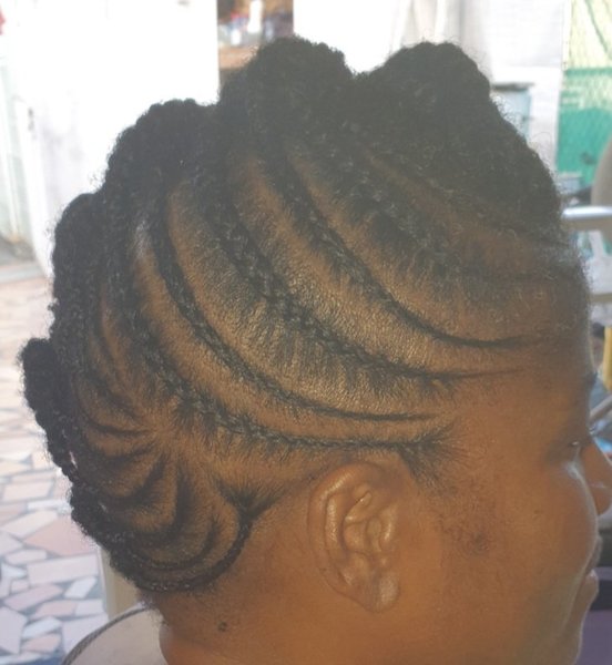 Updo et mohawk
