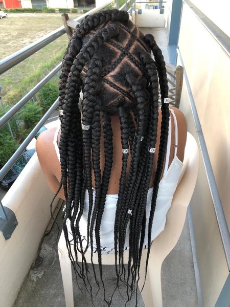 Web box braids 