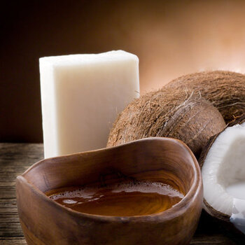 Cabello desrizado: el pre-poo o tratamiento pre-champú