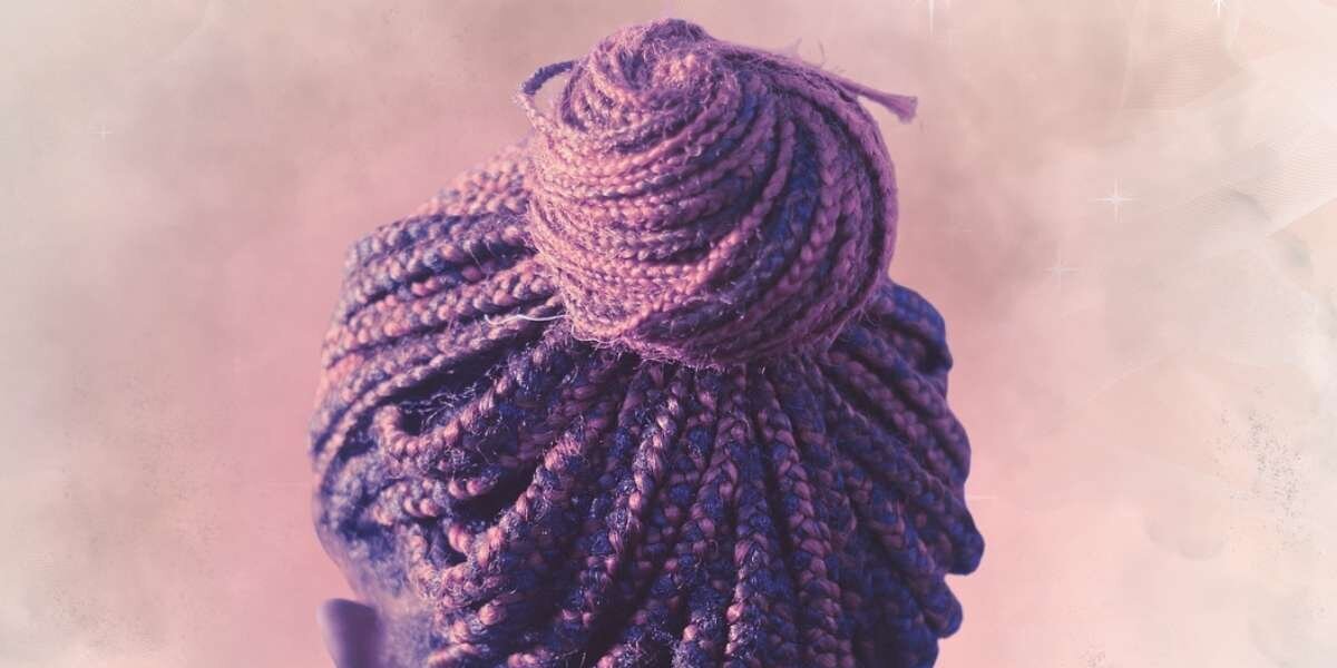 Comment rafraichir ses tresses ou ses locks sans recourir au lavage ?