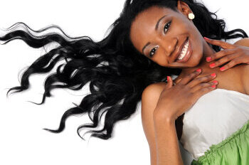 ¡Cuidado 100% natural para lucir un cabello brillante!