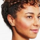 méthode pineapple, attacher ses cheveux la nuit, routine de nuit