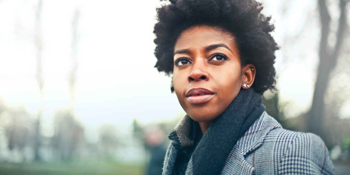 Cheveux ternes : les soins spécial hiver