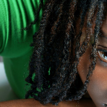 La poussière incrustée dans les locks - causes, solutions et prévention