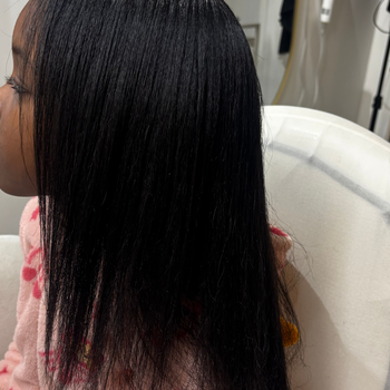 Je vous montre comment préparer les cheveux avant coiffure